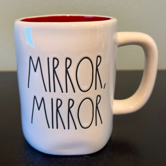 Rae Dunn MIRROR, MIRROR Evil Queen Snow White DISNEY VILLAINS Mug  ~ Magenta - Picture 3 of 11
